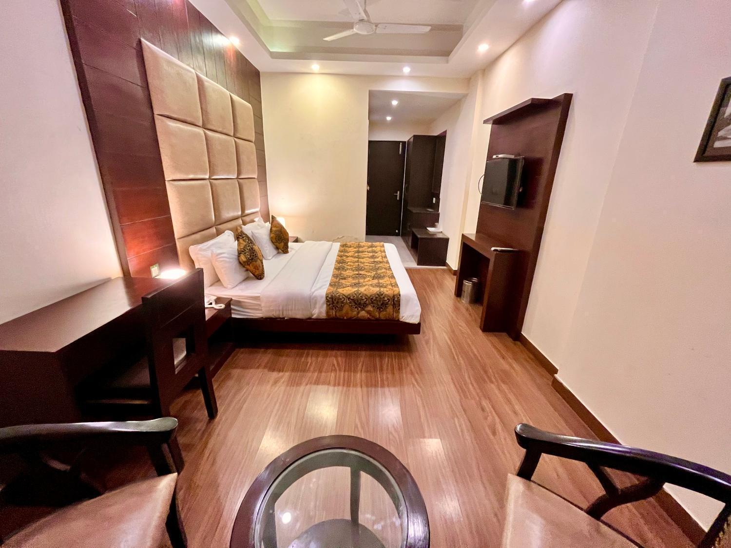 The Bunkk Inn Hotel & Restaurant Mussoorie Eksteriør billede