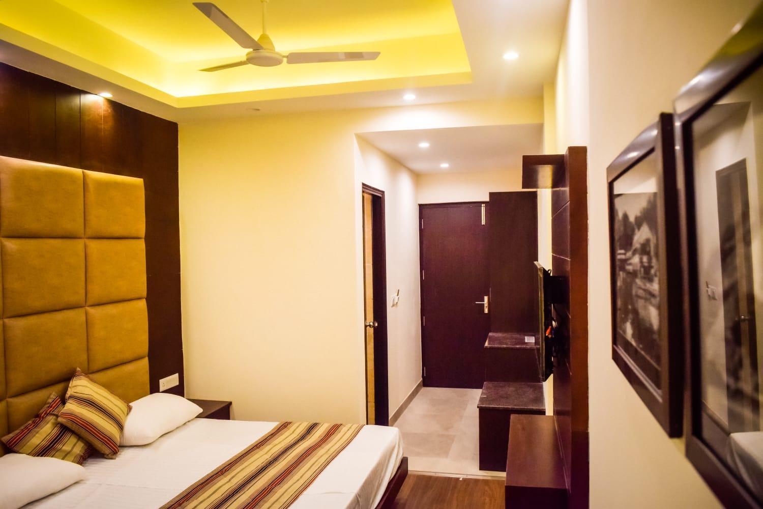 The Bunkk Inn Hotel & Restaurant Mussoorie Eksteriør billede