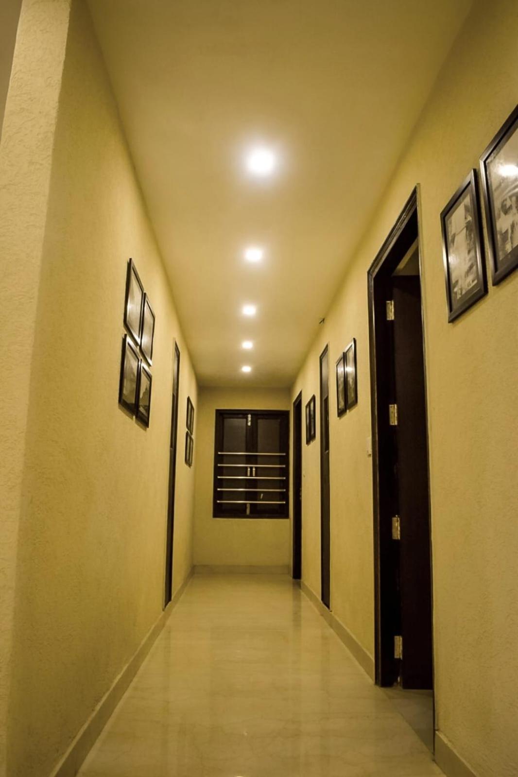 The Bunkk Inn Hotel & Restaurant Mussoorie Eksteriør billede